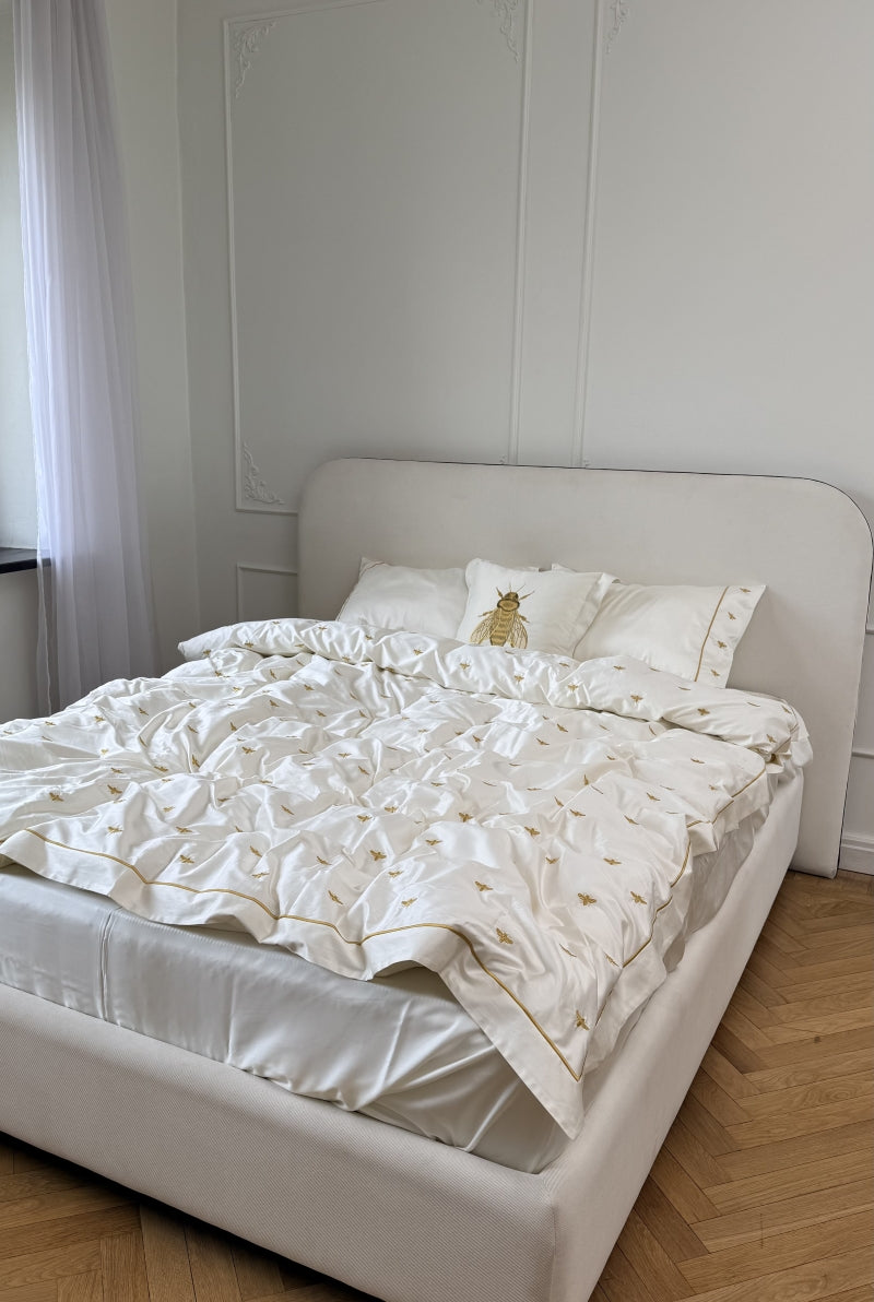 Conjunto de roupa de cama com estampa de abelhas - 4 peças