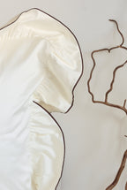 Conjunto de cama com babados em tons creme - 4 peças