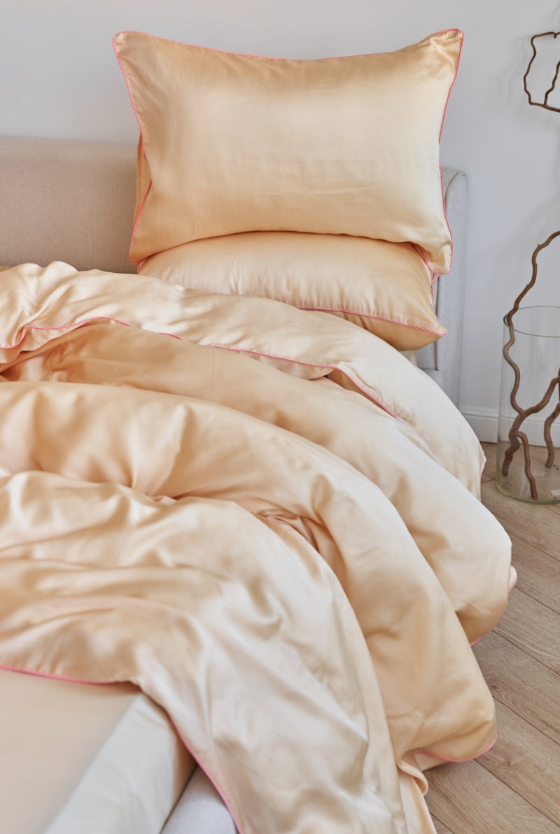 Conjunto de roupa de cama Tencel Cashew com detalhes em rosa - 4 peças
