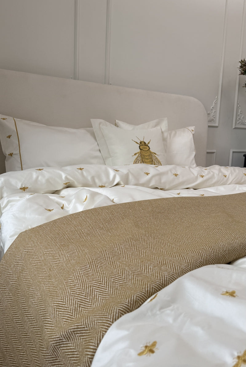 Conjunto de roupa de cama com estampa de abelhas - 4 peças