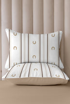 Conjunto de cama com estampa de ferraduras e listras - 4 peças