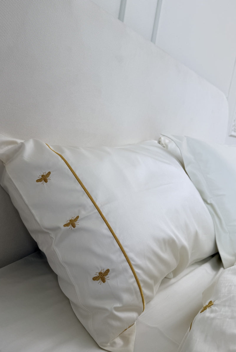 Conjunto de roupa de cama com estampa de abelhas - 4 peças